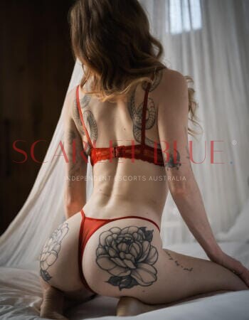 Ellie Cooper - Private Escort Melbourne