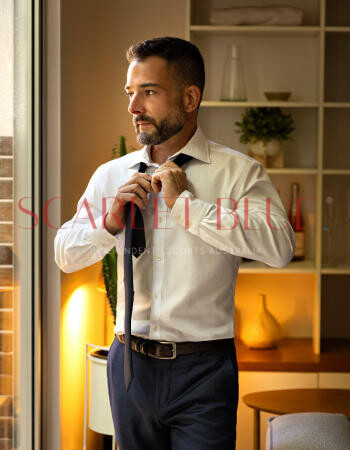 Elliott Quinn - Private Male Escort Melbourne