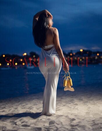 Pia Gray - Private Escort Perth