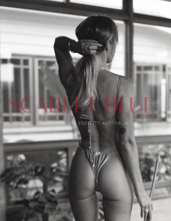 Scarlet X Rose - Private Escort Touring