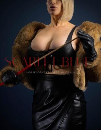 Mistress Monique Van Noir - BDSM / fetish provider Melbourne