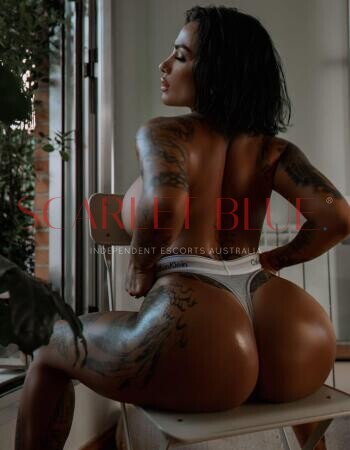 Lara Latina - Private Escort Melbourne