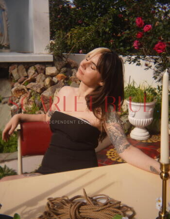 Kitty Du Jour - Private Escort Perth