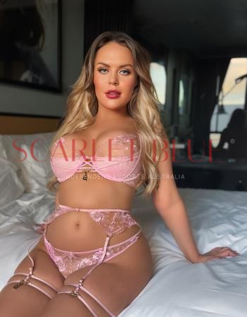 Summer Rein - Private Escort Touring