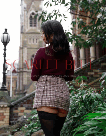 Maxine Sung - Private Escort Melbourne