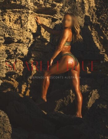 Amelia Prescott - Private Escort Touring