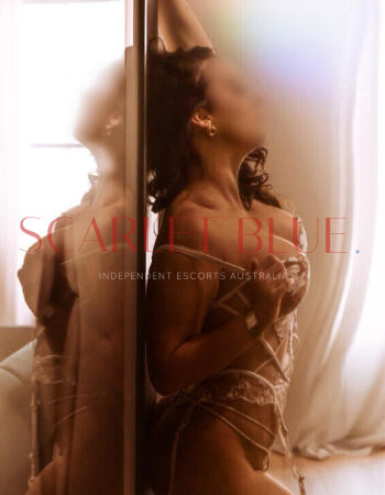 Jade Jacobs - Private Escort Touring