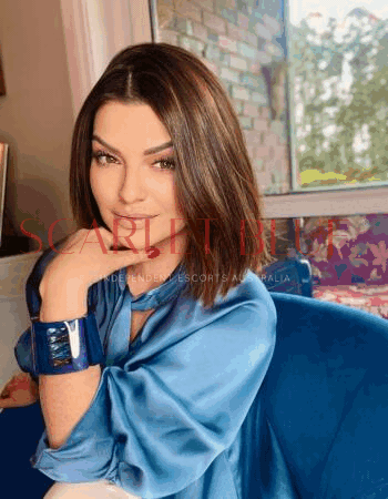 Miss Hunter - Private Escort Melbourne