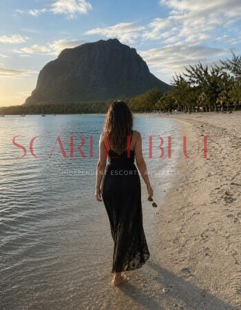 Khloé Roy - Private Escort Singapore